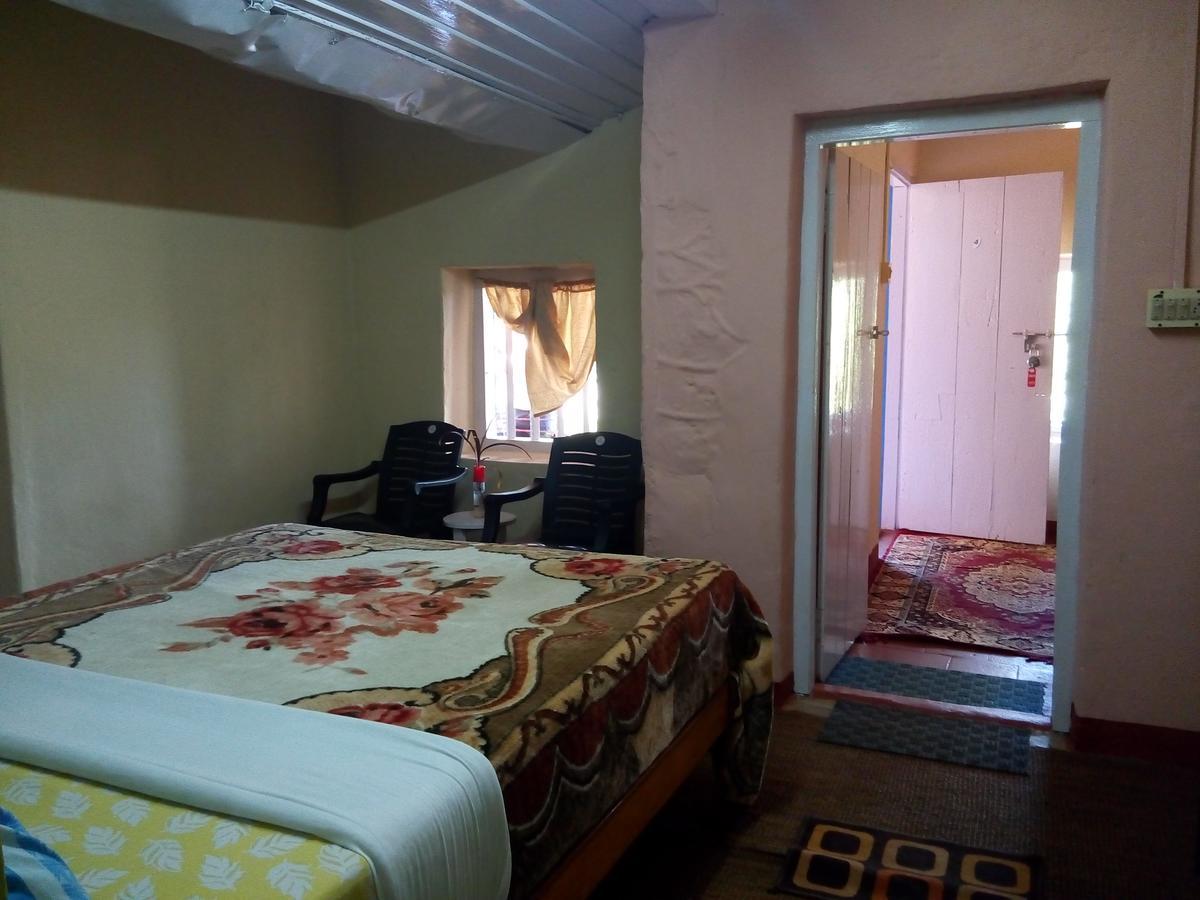 Zina Cottage Мунар Екстериор снимка